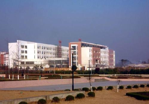 广州铁路机械学校学校代码-广东技校排名网