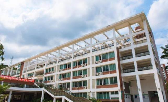 深圳市开放职业技术学校分数线是多少-广东技校排名网