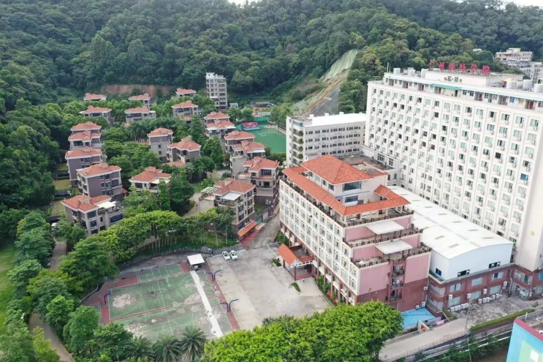 广州涉外经济职业技术学院宿舍及校园环境-广东技校排名网