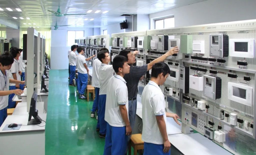 深圳市中特技工学校专业有哪些(附:学校收费)-广东技校排名网