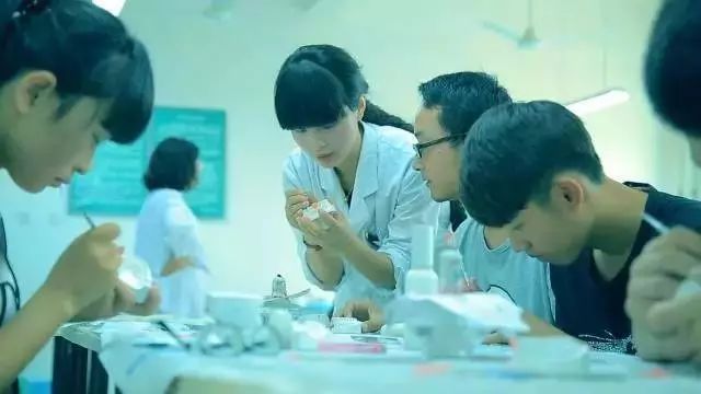 东莞口腔义齿技工学校-广东技校排名网