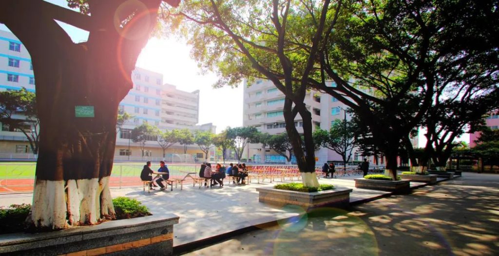 广州白云技校