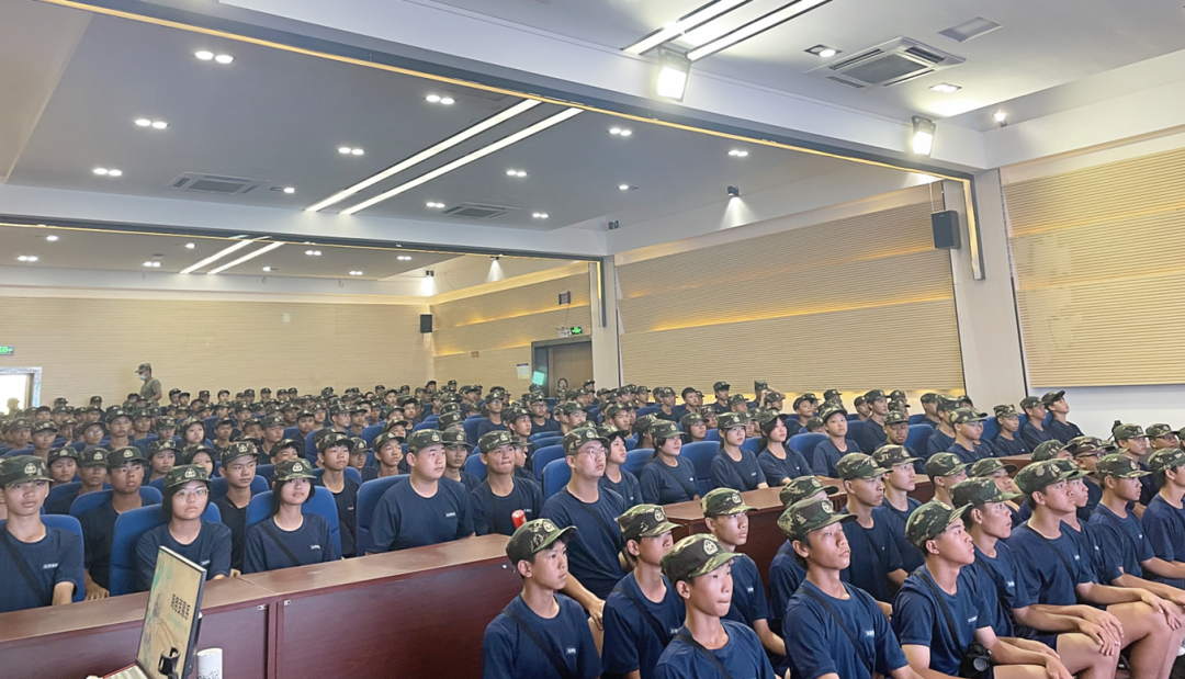 广州市金领技工学校-专业学习,飞跃梦想 2022级新生入学教育讲座-广东技校排名网