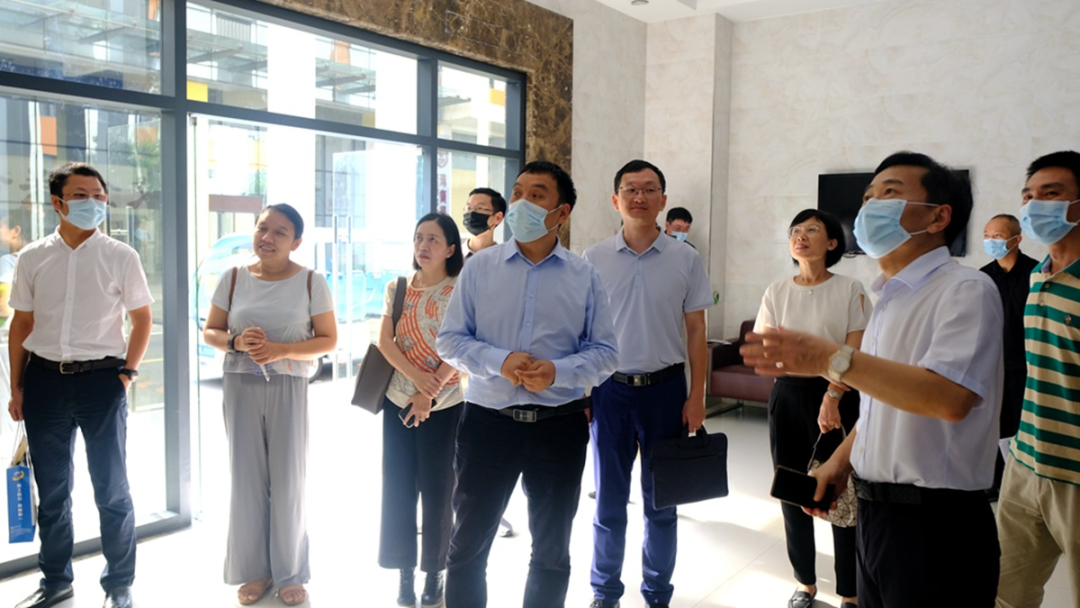 深圳技师学院-继往开来,携手同行 深圳大学机电与控制工程学院领导一行莅临我校调研交流-广东技校排名网