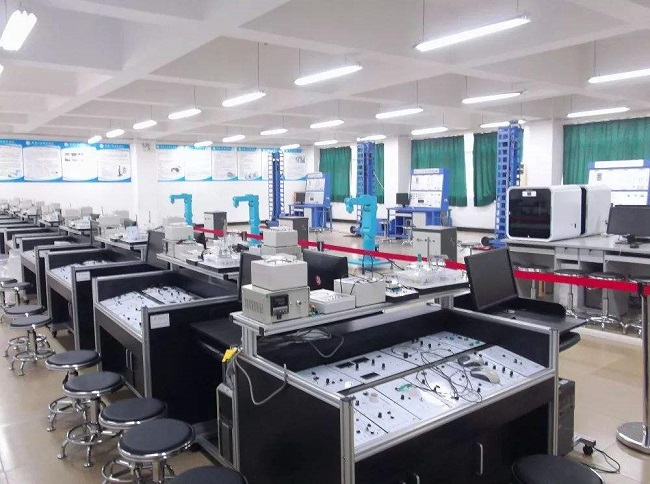 广东工业设计技术学校-广东技校排名网