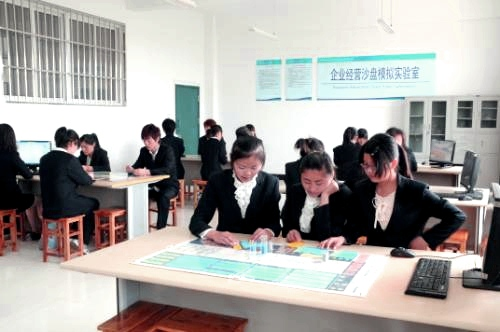 广州现代信息技工学校怎么样,招生计划及收费标准多少-广东技校排名网