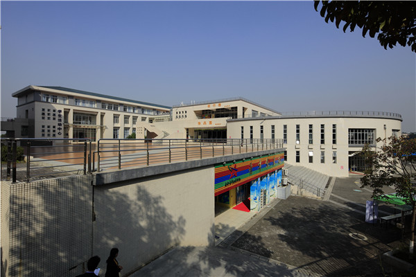 广东青年职业学院（附校园环境）-广东技校排名网