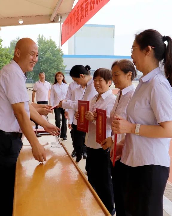 【中专职校新闻】淄博机电工程学校举行2022秋季开学典礼暨22级新生国防教育成果汇报表演-广东技校排名网