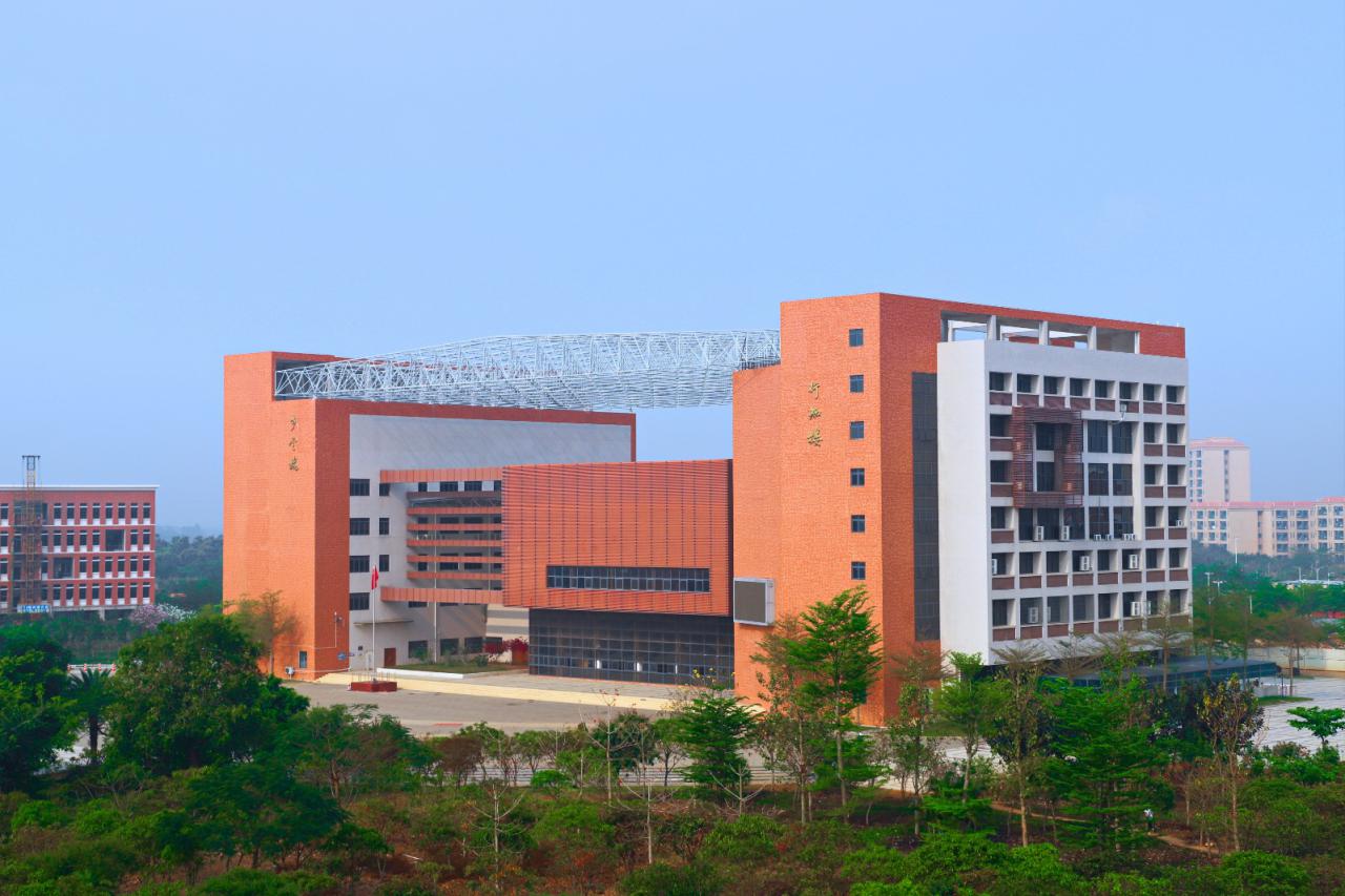 湛江幼儿师范专科学校（附校园环境）-广东技校排名网
