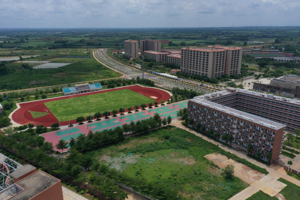 湛江幼儿师范专科学校（附校园环境）-广东技校排名网