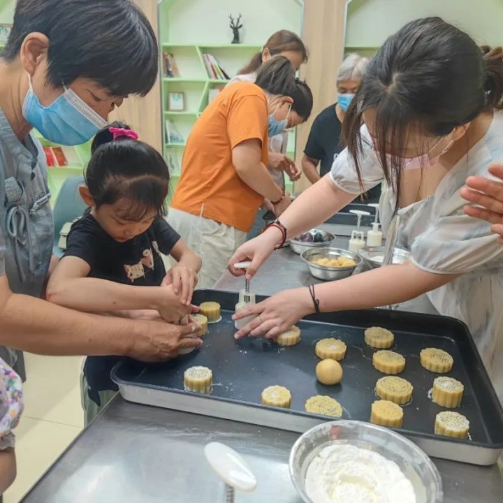 【学校动态】淄博机电工程学校花样面点进社区，共建美好新生活！-广东技校排名网