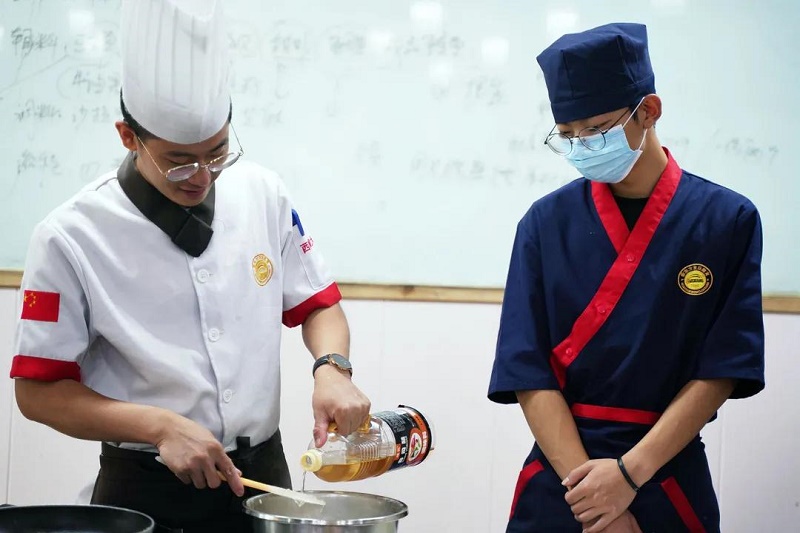 学烹饪的广东中专学校-广东技校排名网