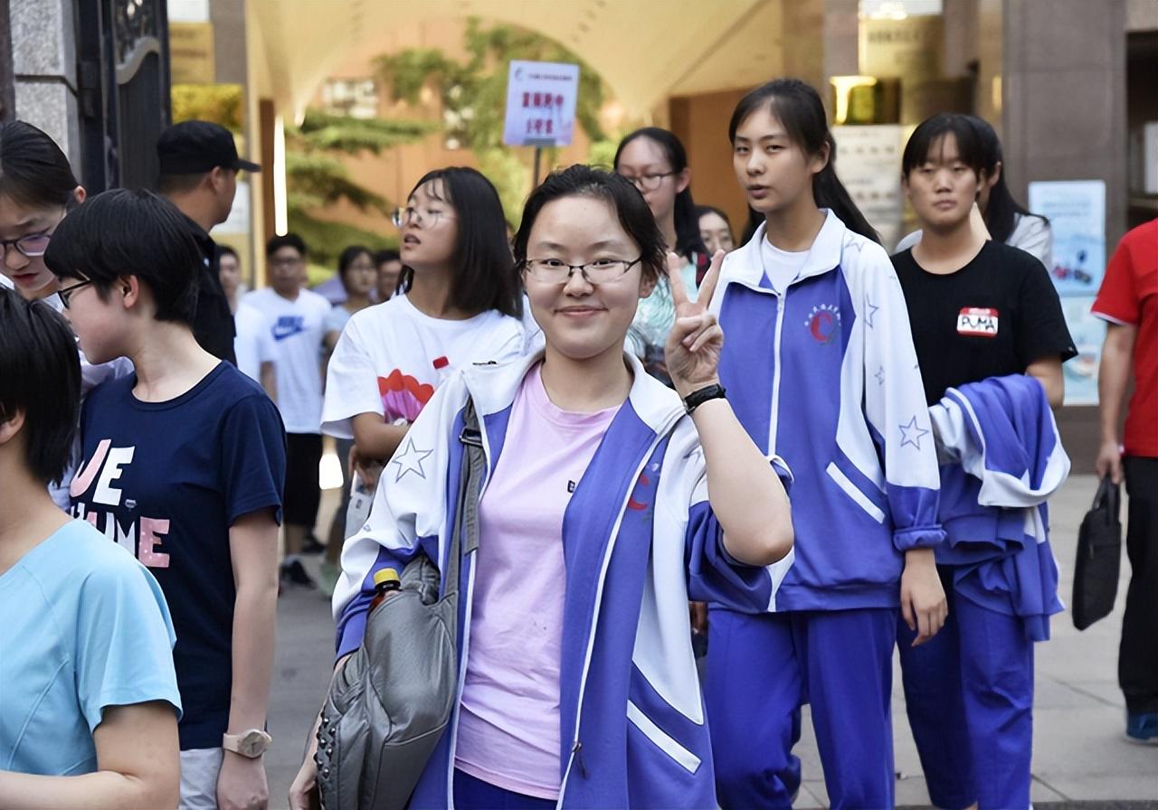 河南警察学院怎么样(附专业面试、体检、体能测评控制分数线)-广东技校排名网