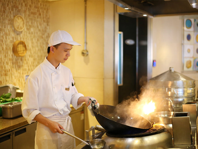 广东学烹饪哪个技校好最出名-广东技校排名网