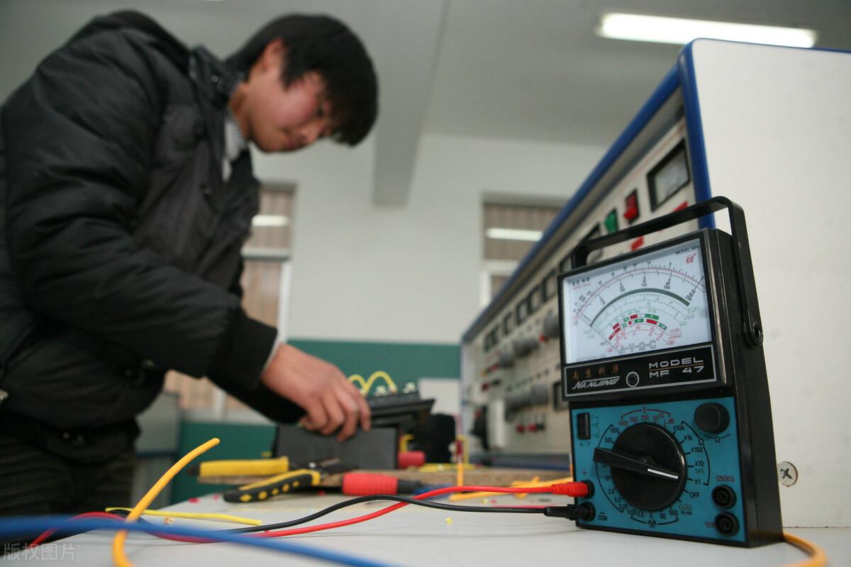 中职学校专业设置的特点是什么?（附适合男生的专业）-广东技校排名网