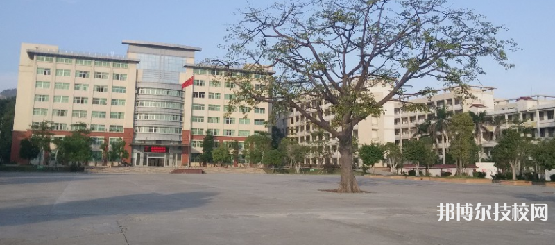 潮州职业技术学校2022年报名条件、招生要求、招生对象-广东技校排名网