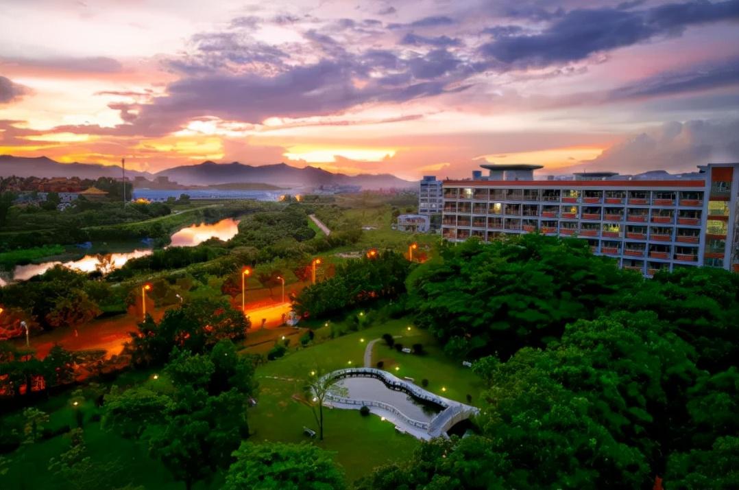 广东行政职业学院（附专业设置）-广东技校排名网