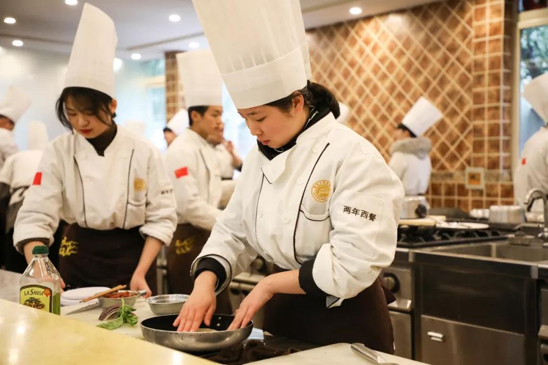 广州有什么好的学厨师的技校-广东技校排名网