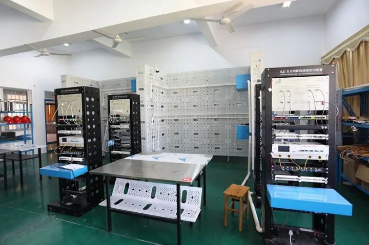 岳阳市第一职业中等专业学校2022年招生简章(唯一一所独立公办职业学校)-广东技校排名网
