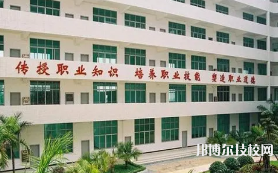 广东潮州卫生学校2022年有哪些专业-广东技校排名网