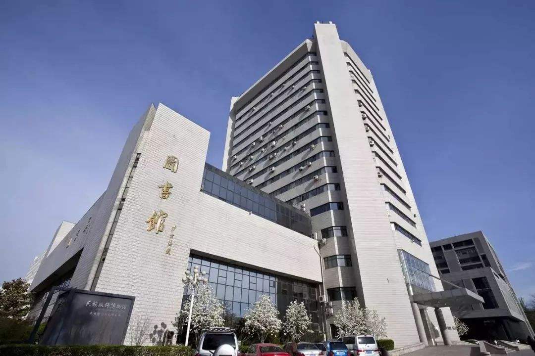 北京服装学院是几本学费多少？具体地址在哪排名第几好就业吗？-广东技校排名网