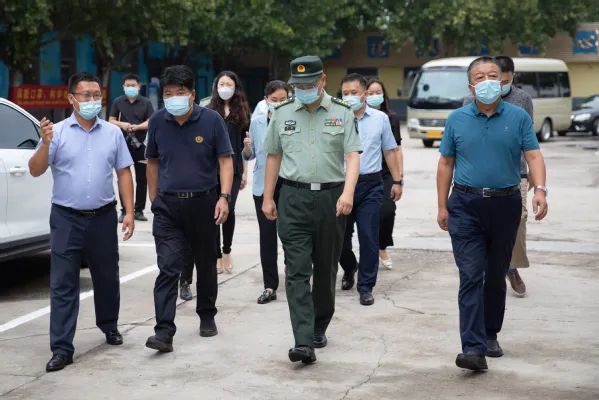 济南市委常委李鹏一行莅临山东外事职业大学济南校区督导调研疫情防控工作-广东技校排名网