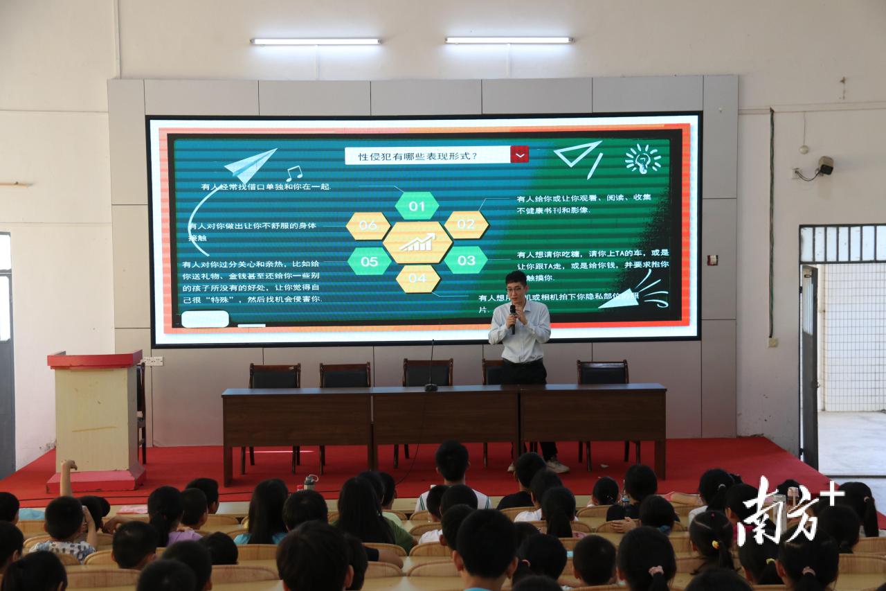 广东舞蹈戏剧职业学院（附中专部招生计划）-广东技校排名网