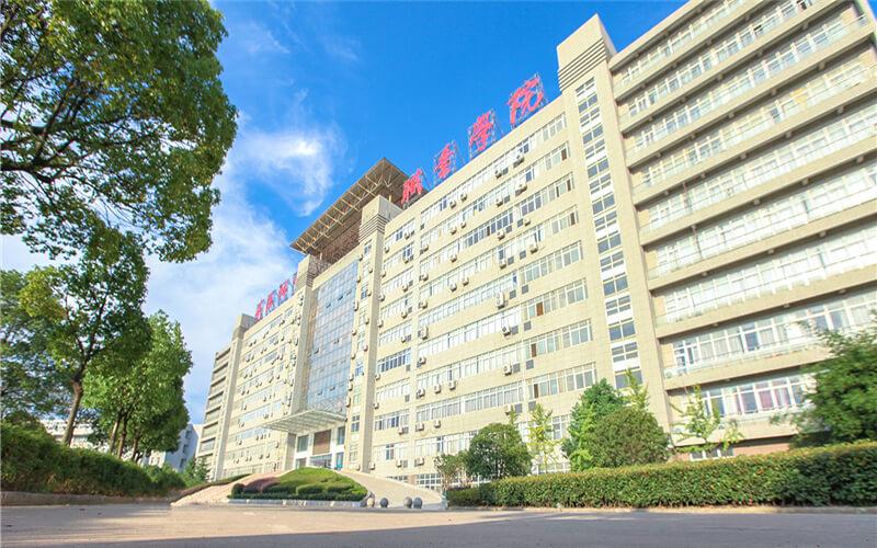 武汉最好大专职业学校（附武汉排名前十的大专院校）-广东技校排名网