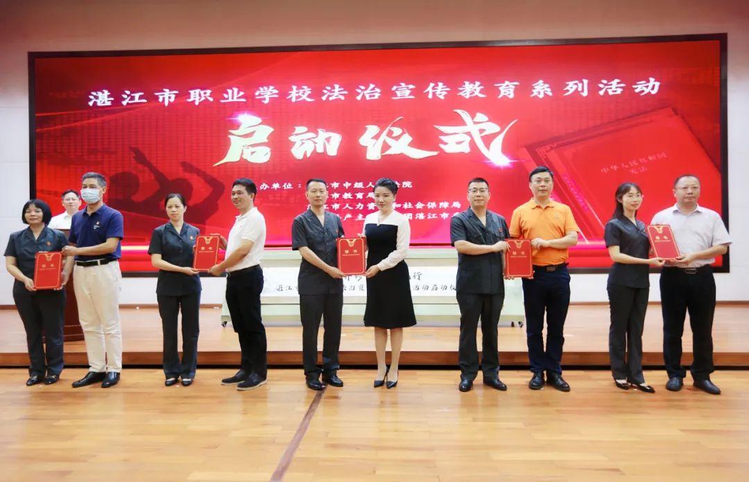 湛江机电学校(附招生计划)-广东技校排名网