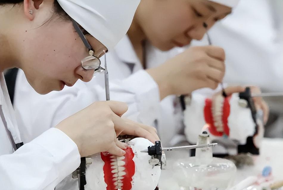 中职什么专业技术含量高?工资高?-广东技校排名网