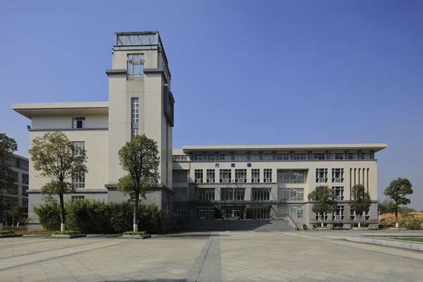 广东青年职业学院（附校园环境）-广东技校排名网