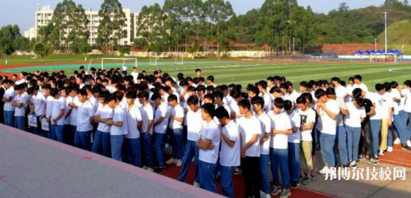 河源卫生学校网站网址-广东技校排名网