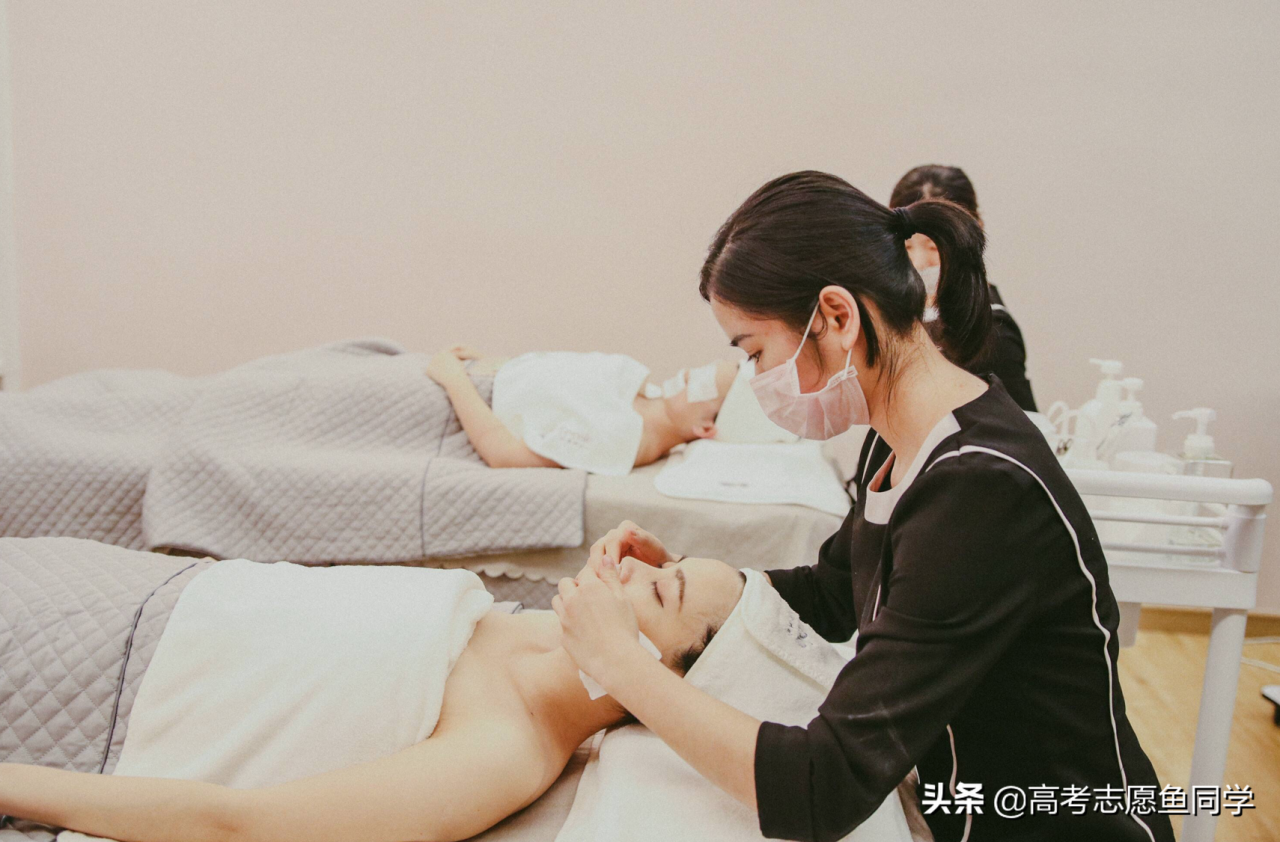 贵州航空职业技术学院（专科女生吃香的专业）-广东技校排名网
