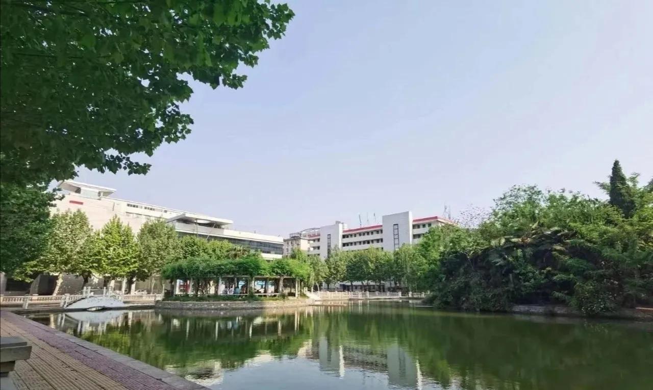 河南商务学校东区怎么样好不好(附收费标准)-广东技校排名网