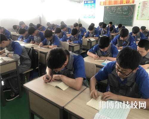 胡宝星职业技术学校2023年有哪些专业-广东技校排名网