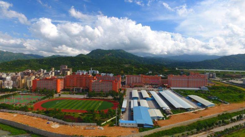 广东省揭阳市最好的10所高中-揭阳市高中学校排名-广东技校排名网