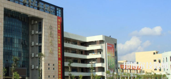 深圳市龙岗区第二职业技术学校2023年地址在哪里-广东技校排名网