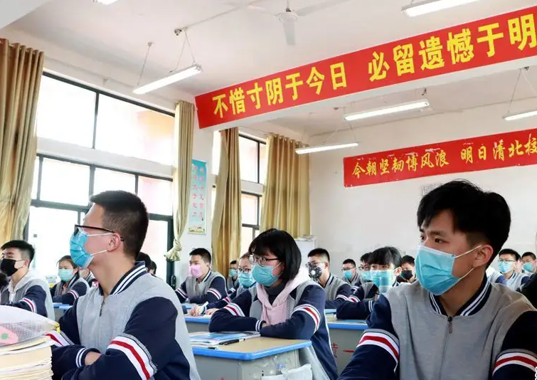 河南有实力的大专学校（附：河南高职院校最新排名）-1