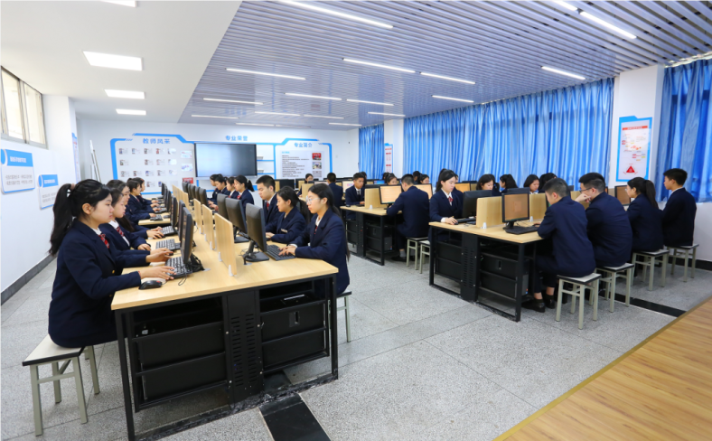 成都最好的职高学校有哪些（附：成都大专院校排名）-1