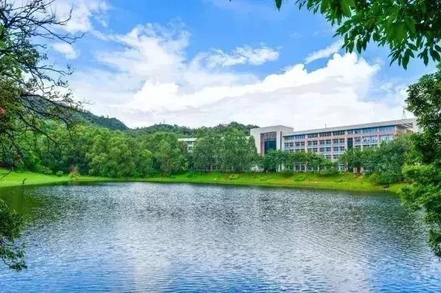 广州哪里读大专比较好-广东最好的十所专科大学-1