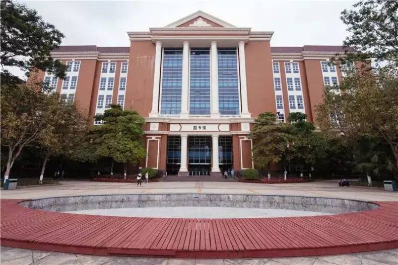 广州哪里读大专比较好-广东最好的十所专科大学-1