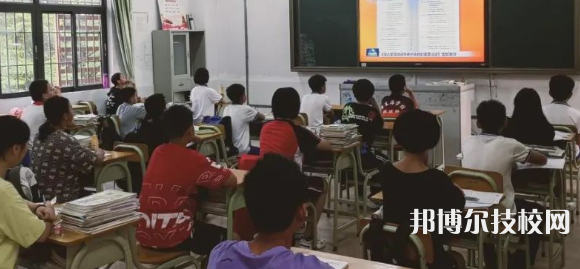 佛山体育运动学校2023年宿舍条件-广东技校排名网