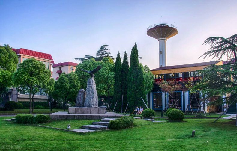 上海财经大学优势专业录取分数线-广东技校排名网