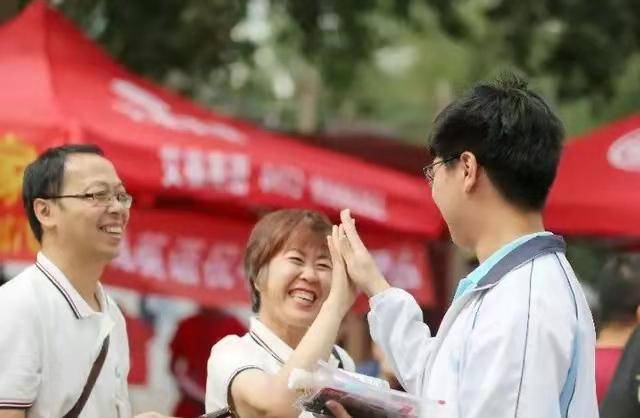 云南最好的高中有哪些（附：云南省重点高中排名）-1