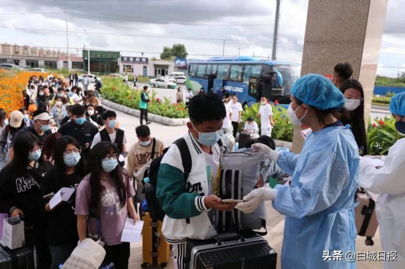 白城医学高等专科学校分数线（附：2022年录取分数线）-1