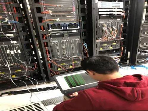 在广东学互联网技术哪个学校好-广东中职学校哪个学电脑好-1