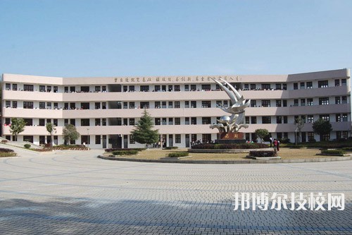 佛山腾飞职业技术学校2023年招生办联系电话-广东技校排名网