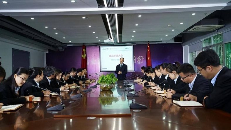 广东初中毕业学计算机去哪个学校-广东学互联网最好技校-1 广东初中毕业学计算机去哪个学校-广东学互联网最好技校-广东技校排名网