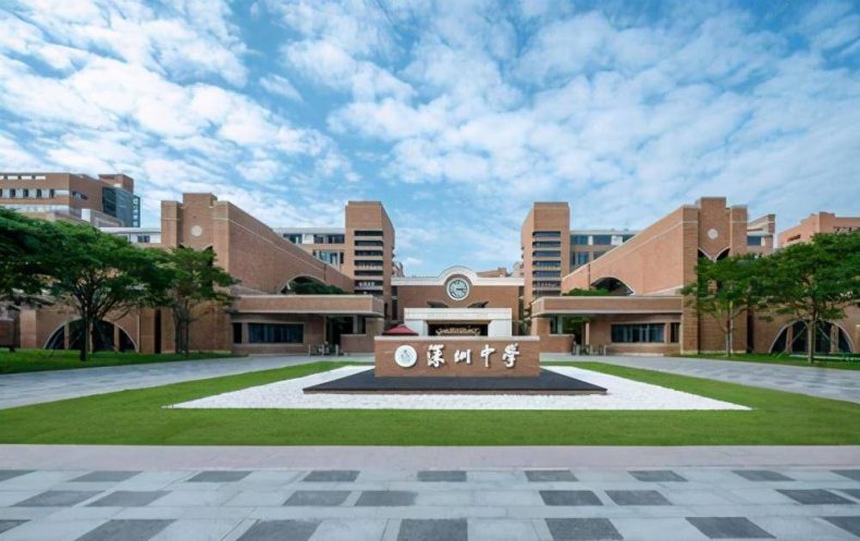 广东省21所重点高中学校名单-广东高中学校排名-1 广东省21所重点高中学校名单-广东高中学校排名-广东技校排名网