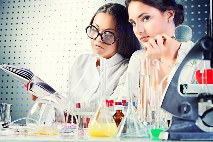 400分的专科医学院有哪些(200分-400多分能报考的医学类院校推荐)-广东技校排名网